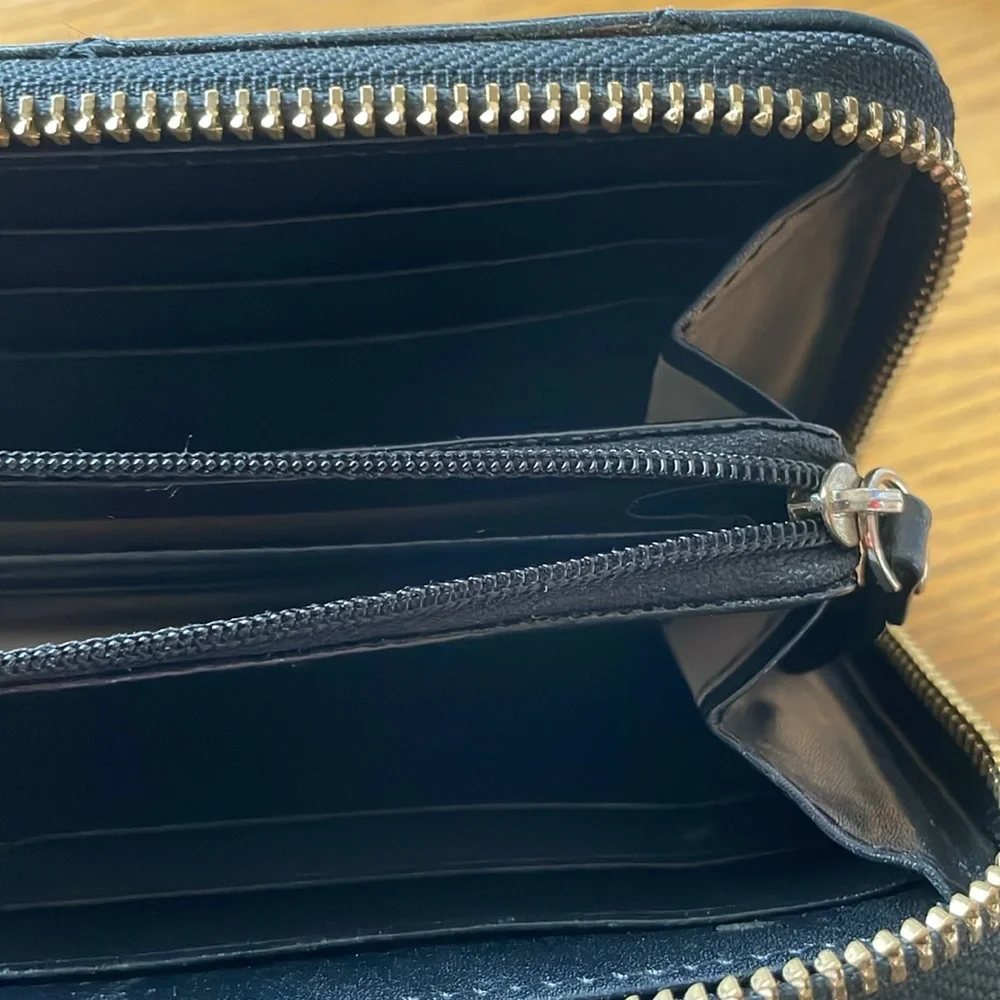Kate Spade New York Bifold Wallet in Black Quilted Leather